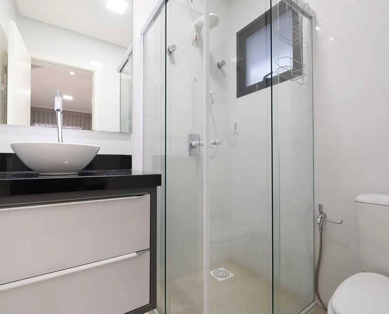 156 - Garden A 50M Da Praia Em Mariscal 02 Suites بومبينهاس