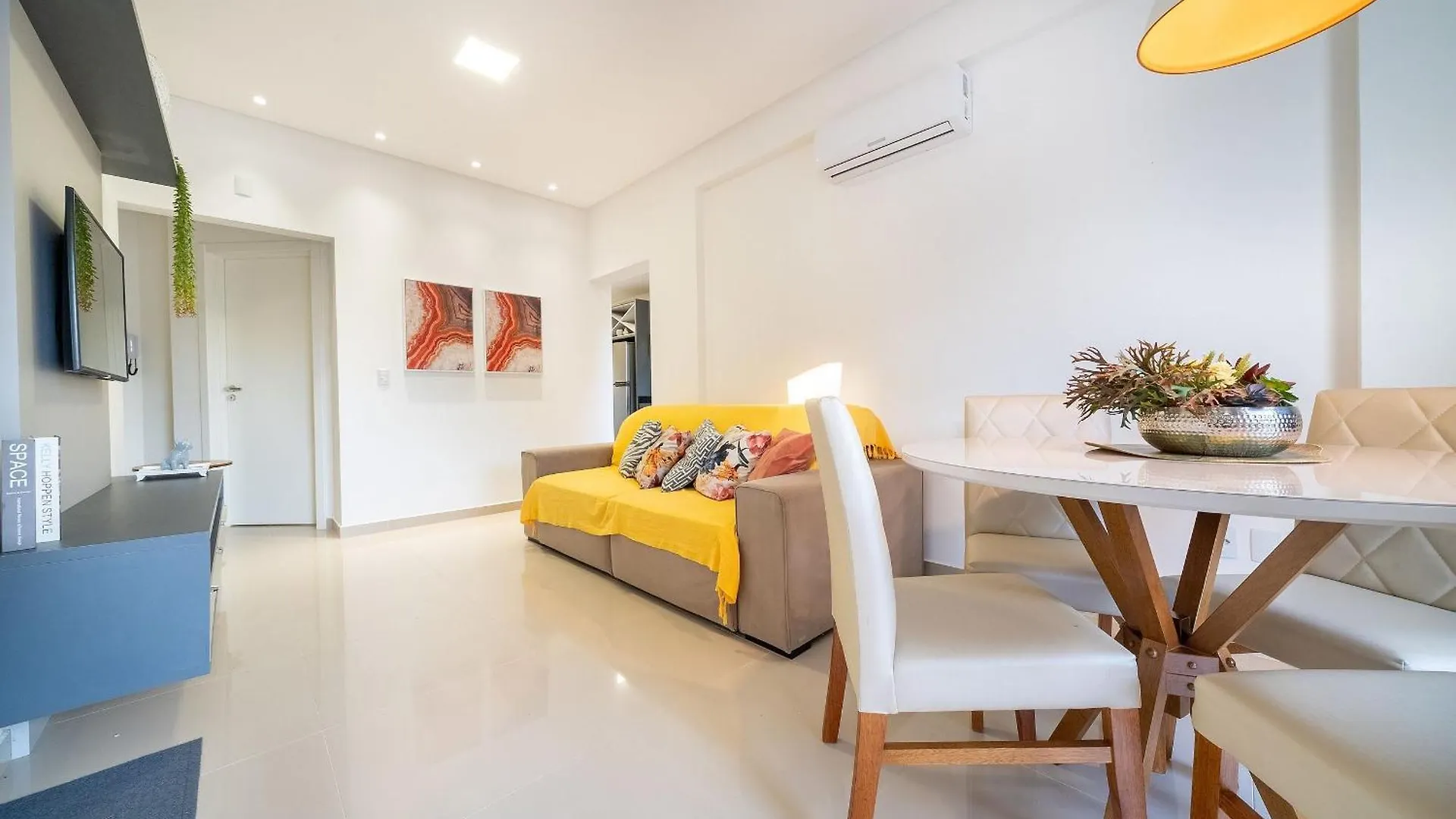 156 - Garden A 50M Da Praia Em Mariscal 02 Suites Bombinhas
